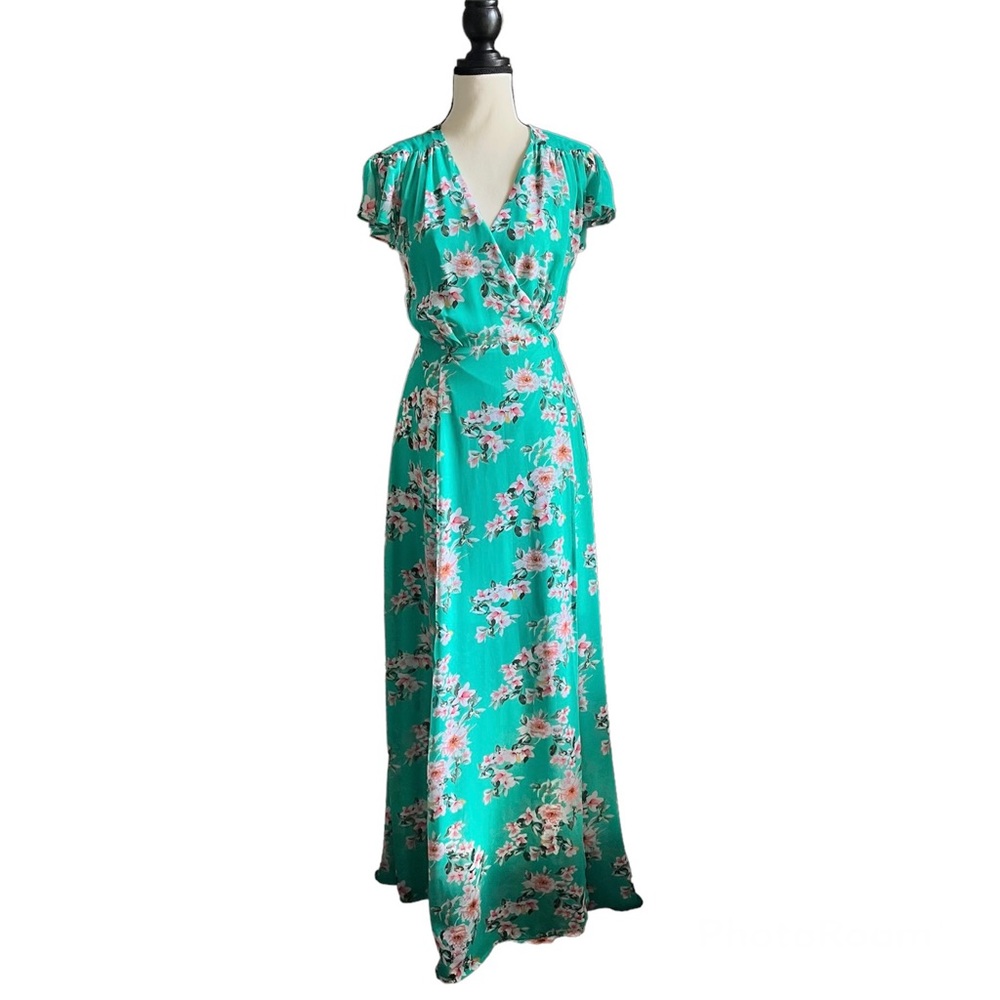 New York & Co floral maxi wrap dress with flutter sleeves, size XS